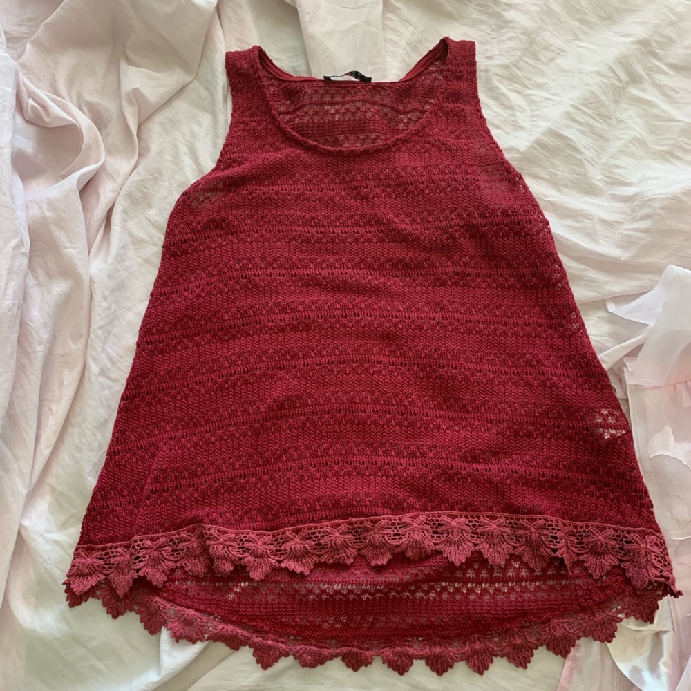 magenta lace tank top